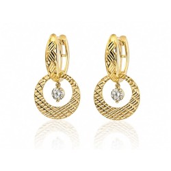 Złote kolczyki o wyjątkowym, ażurowym wzorze, które zachwycają